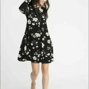 Old Navy Black Floral Dress